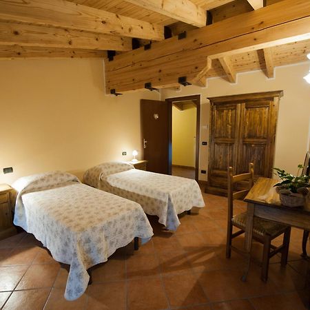 Agriturismo Corte Galvani Неграр Экстерьер фото
