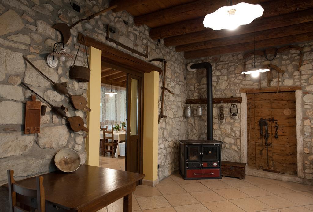 Agriturismo Corte Galvani Неграр Номер фото
